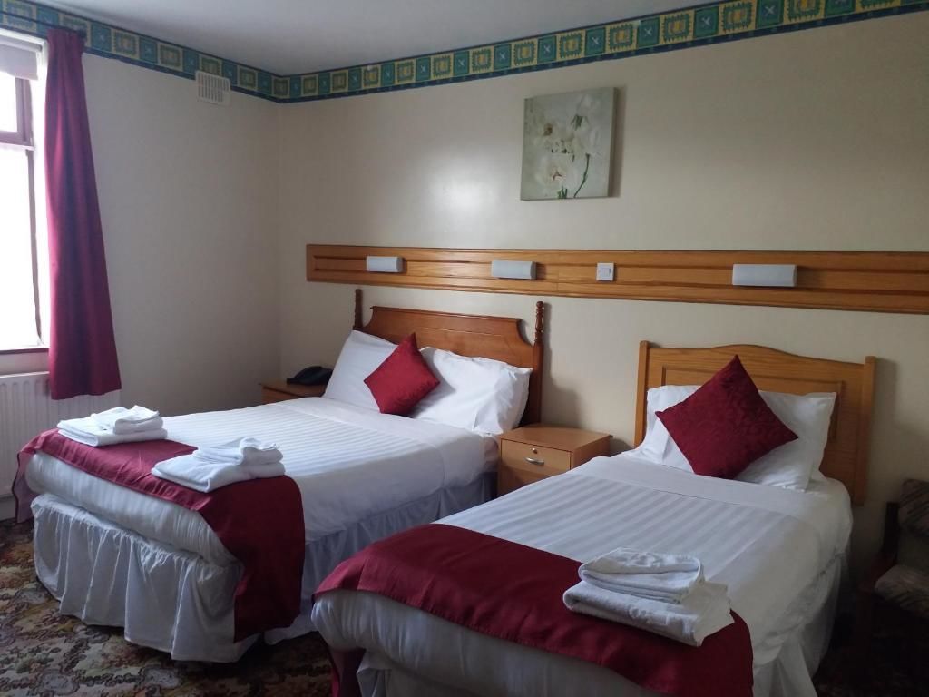 Отель Anno Santo Hotel Голуэй